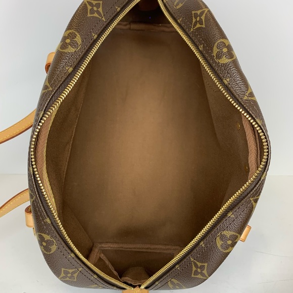 Louis Vuitton Monogram Montorgueil PM Shoulder Bag - Picture 9 of 12
